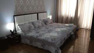 Отель Hotel Stal+ Тбилиси Семейный люкс с балконом-4