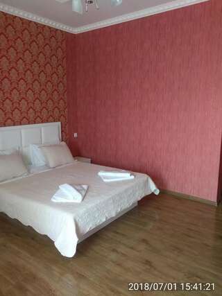 Отель Hotel Stal+ Тбилиси Двухместный номер Делюкс с 1 кроватью и балконом-11