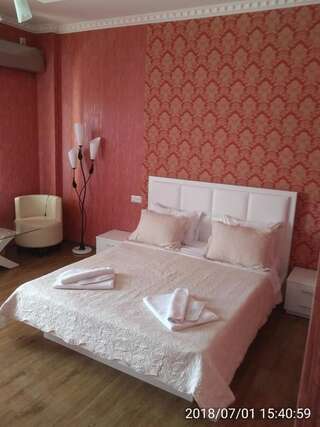 Отель Hotel Stal+ Тбилиси Двухместный номер Делюкс с 1 кроватью и балконом-3